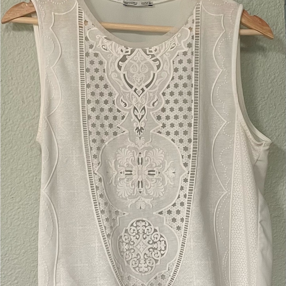 Beautiful Sleeveless Zara Blouse - Medium - Excellent condition